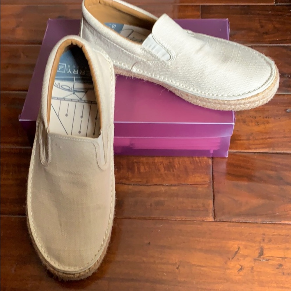 Linen Sperry Topsiders